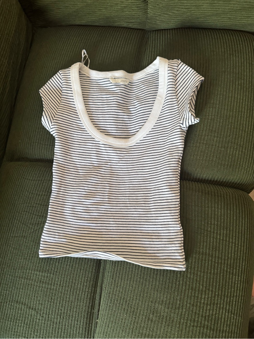 Zara White Short-Sleeve Scoop Neck Tee with Black Stripes